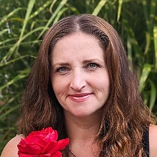 Klára Bella Kmoníčková